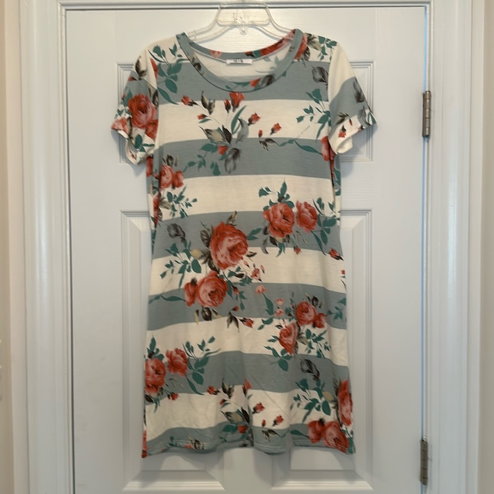 GUC Lux & Co Dress